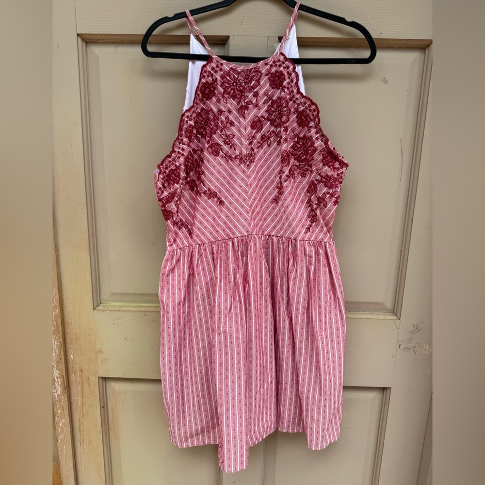 Charlotte Russe Red and White Striped Scalloped Sleeveless Halter Dress